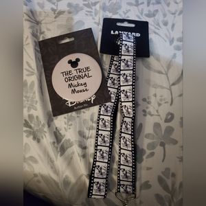 Disney Mickey Mouse lanyard and button set